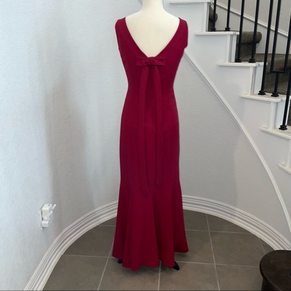 Fully Lined Formal Dress With Bow In Back Detail.… - image 2